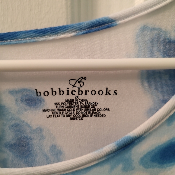 Bobbie Brooks Blue and White Tie-Dye T-Shirt Dress, Size 2X - Picture 3 of 5